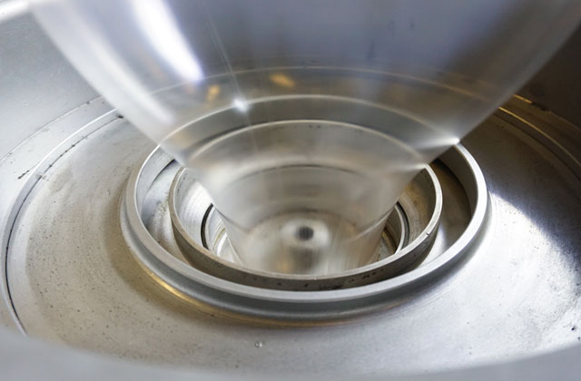 blown molding thermoplastic packaging